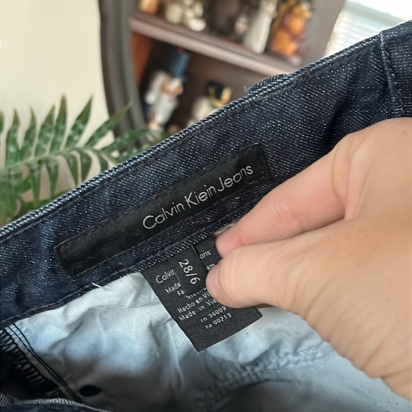 Calvin Klein Jeans Dark Wash Boot Cut Western Denim Buttoned Back Pockets - Picture 13 of 15